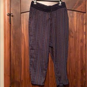NWT Maurices size 14 cropped pants